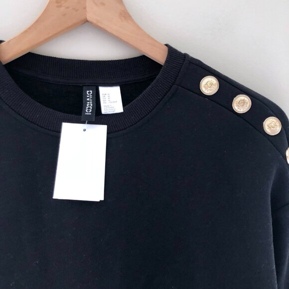 NWT H&M Button Detail Sweatshirt - Picture 2 of 5